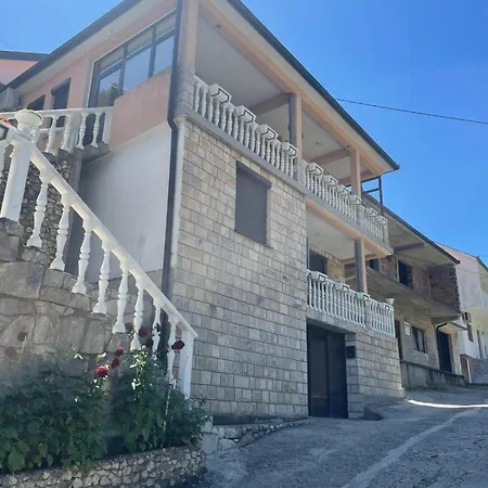Mira&ahmet Stolac